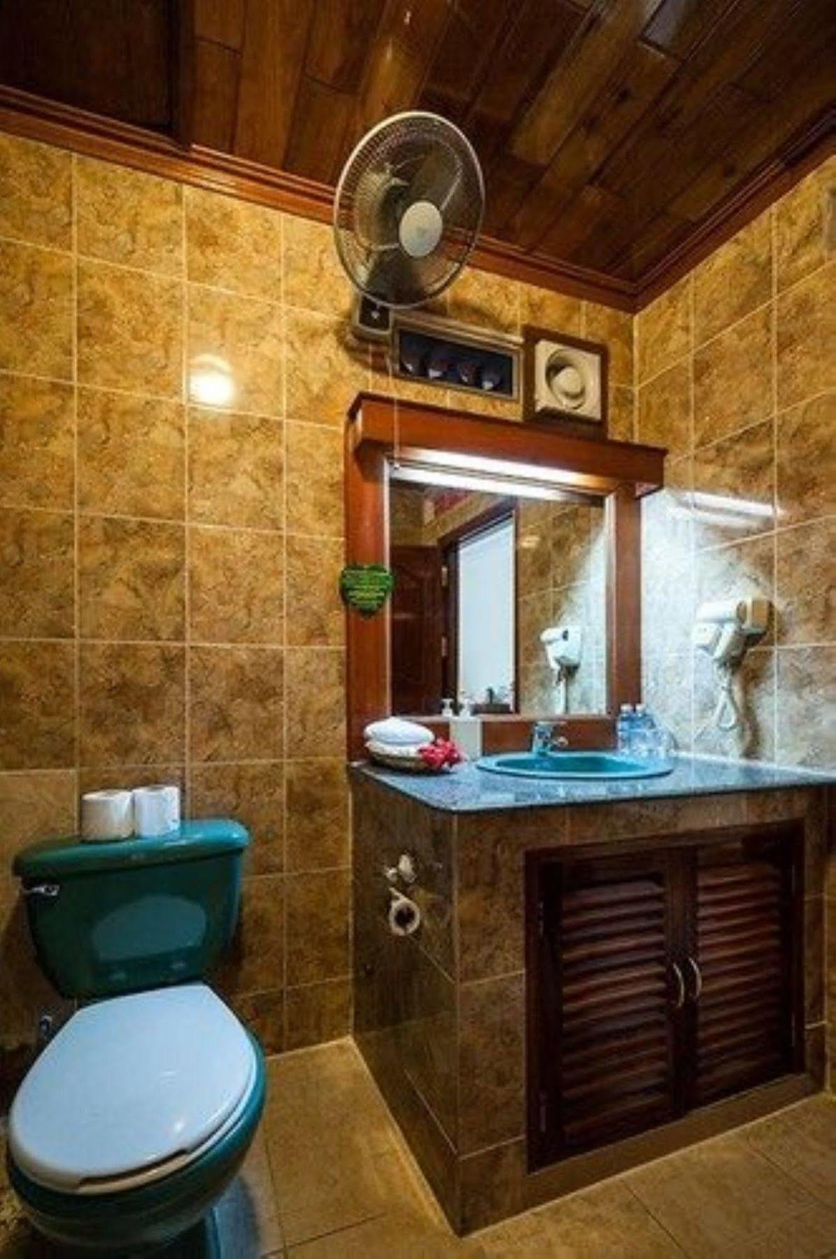 فندق هيبيسكوس ريد بنوم بنه المظهر الخارجي الصورة